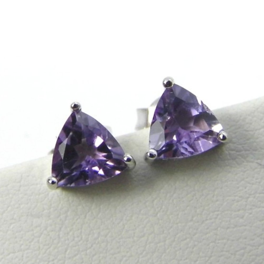 NEW 1.40 ctw Amethyst Trillion Silver Earrings